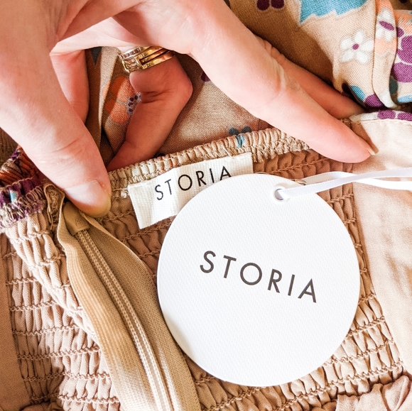 NWT Storia Retro Floral Maxi Dress - Picture 5 of 5